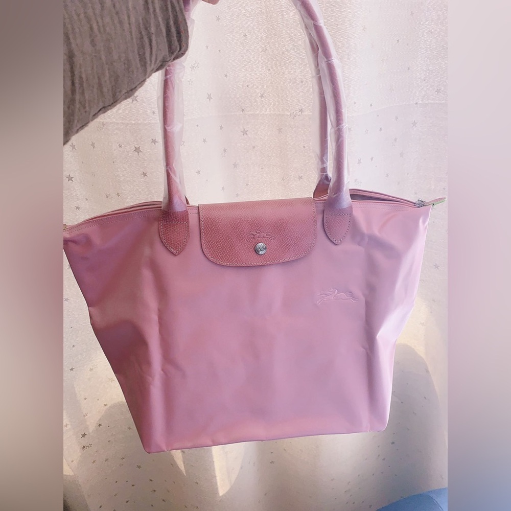 Longchamp Large Le Pliage Shoulder Tote Color petal Pink - Picture 2 of 14